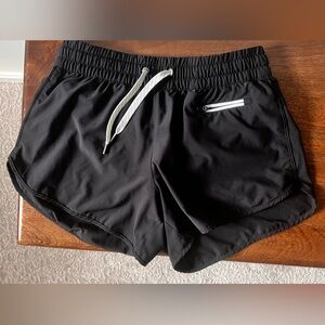 Vuori Clementine Short / size: small